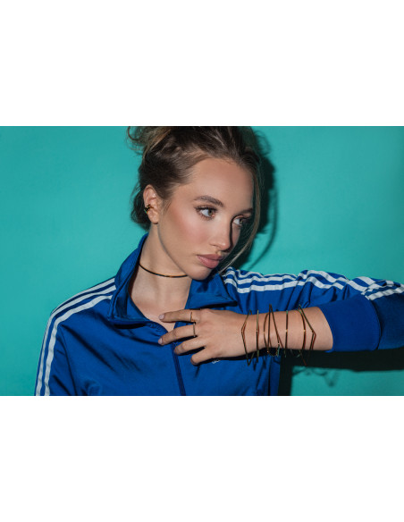 Delicate gold stainless steel choker necklace with minimalist elegant design