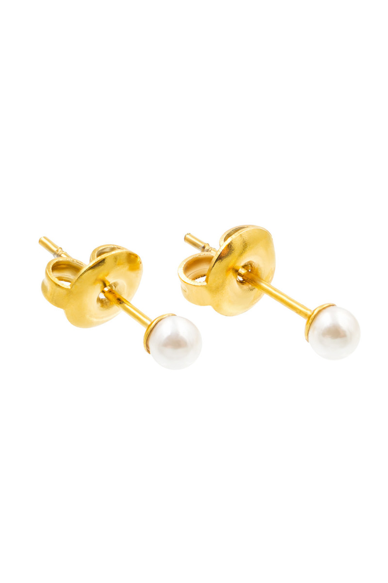 Delicate gold-plated earrings with 3 mm shell pearls