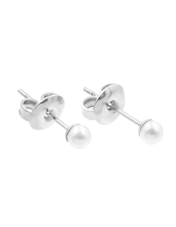 Delicate pearl stud earrings with 3 mm shell pearls in silver