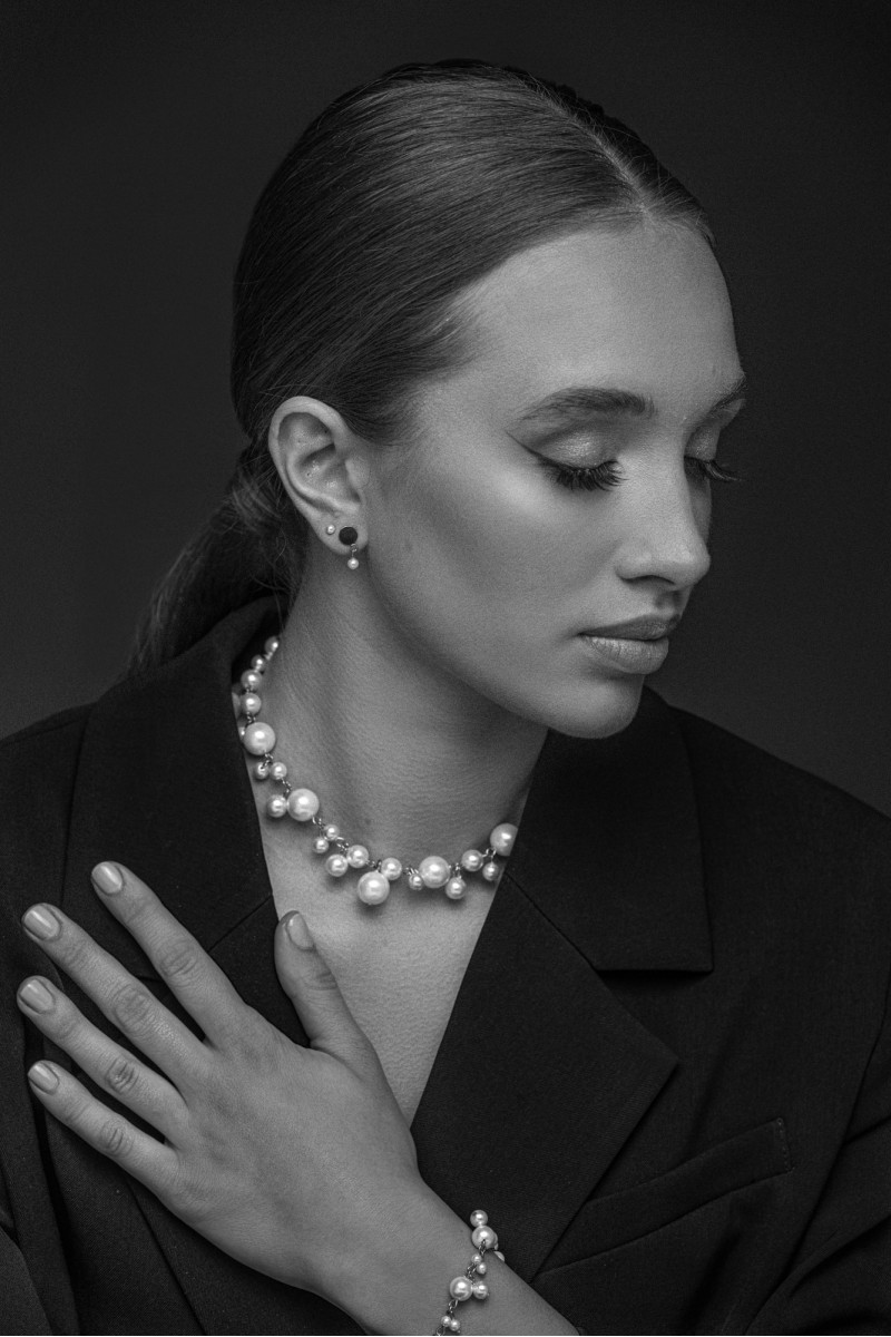 Silver stainless steel plate earrings with shell pearl