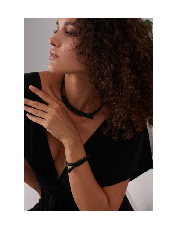 Elegant black leather choker with black steel decoration