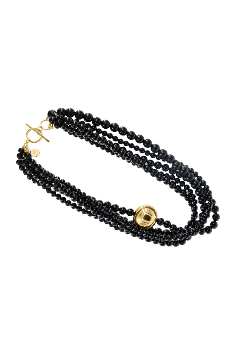 Classic necklace made of natural onyx and...