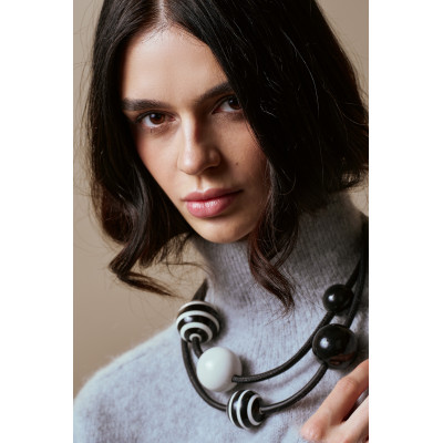 Handmade leather necklace with decorative spheres 2