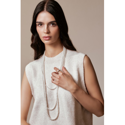 Long classic white pearl necklace 2