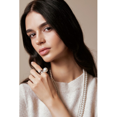 Silver ring with a large pearl