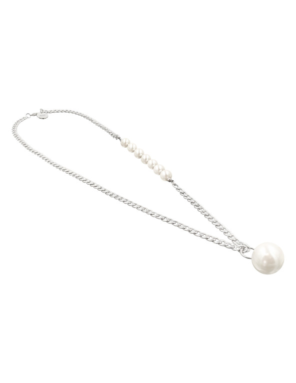 White shell pearl necklace with decorative chain and large pearl pendant.