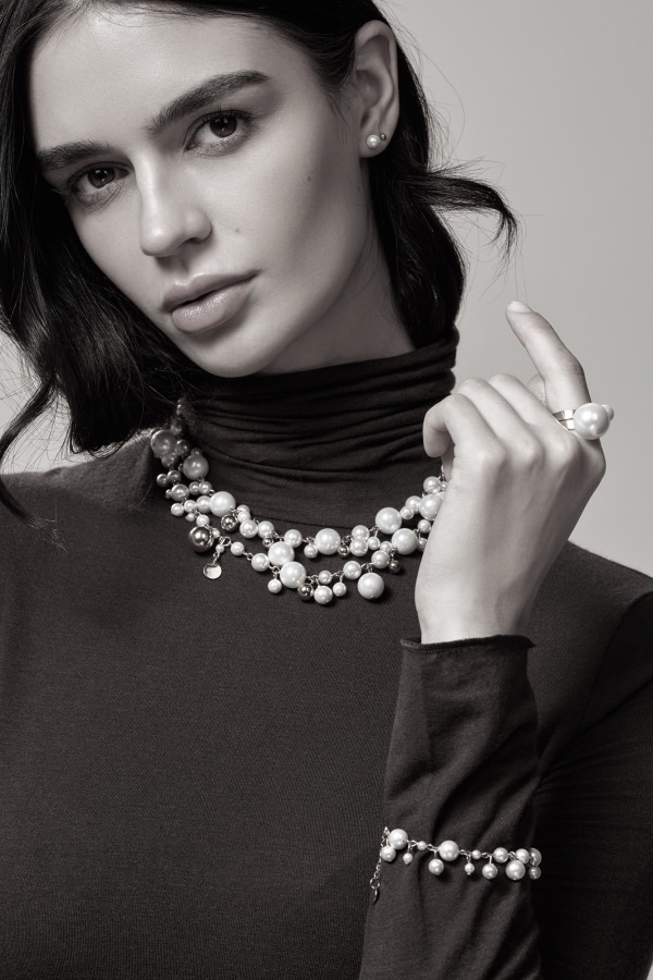 Pearl earrings – subtle stainless steel | moora.eu 2