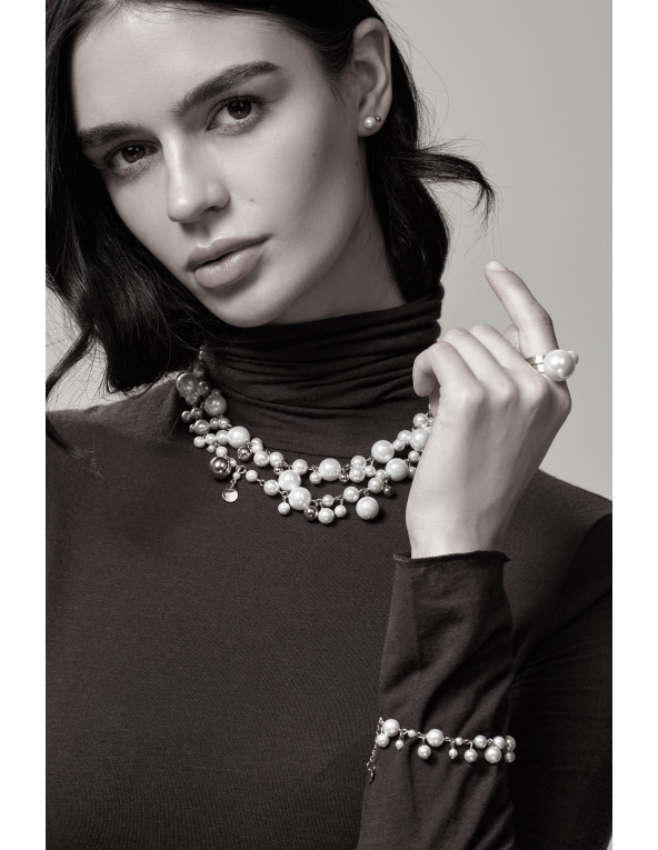 Pearl bead earrings 6mm