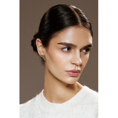 Proste i minimalistyczne kolczyki trójkąty ze stali... 2