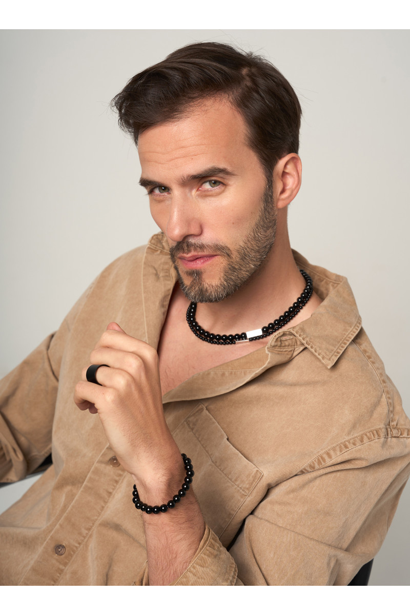 Men's onyx necklace with stainless steel element and lobster clasp