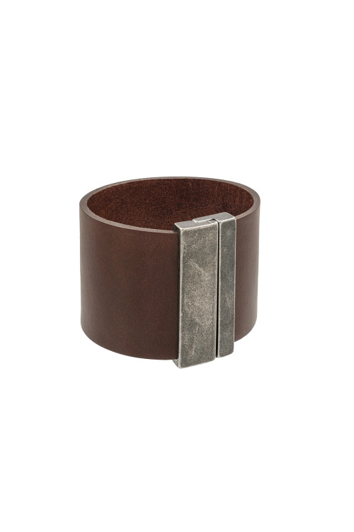 A wide brown leather bracelet with a magnetic clasp