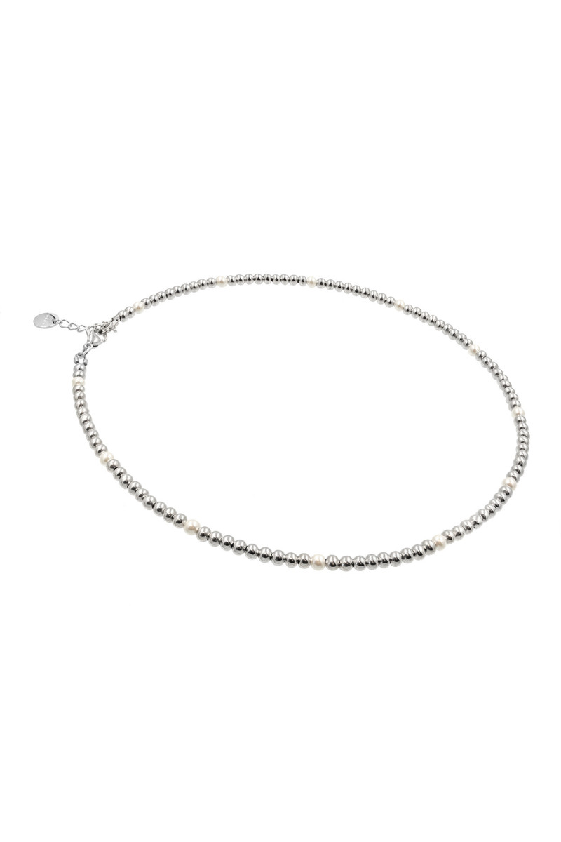 Necklace with pearls and silver beads with a lobster clasp