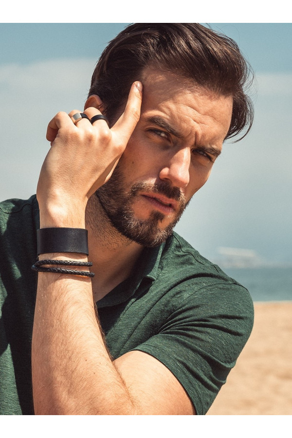 Men’s black leather bracelet with matte magnetic clasp 2