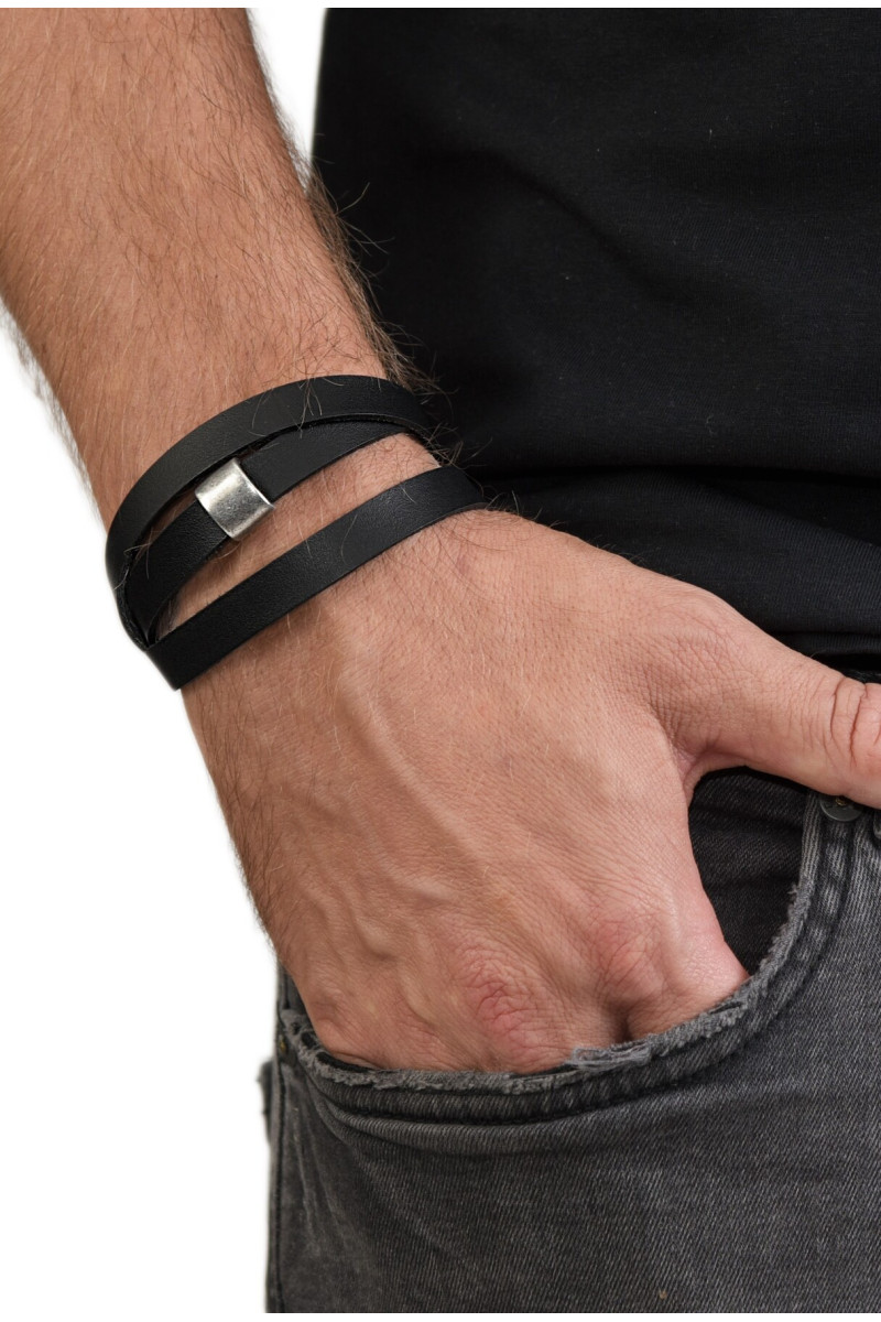Men’s rubber bracelet with matte stainless steel element