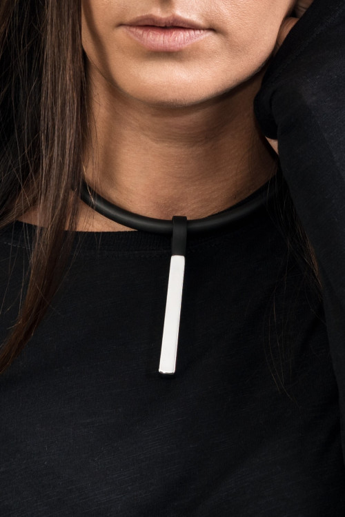 Rubber choker necklace with matte stainless steel pendant – handmade