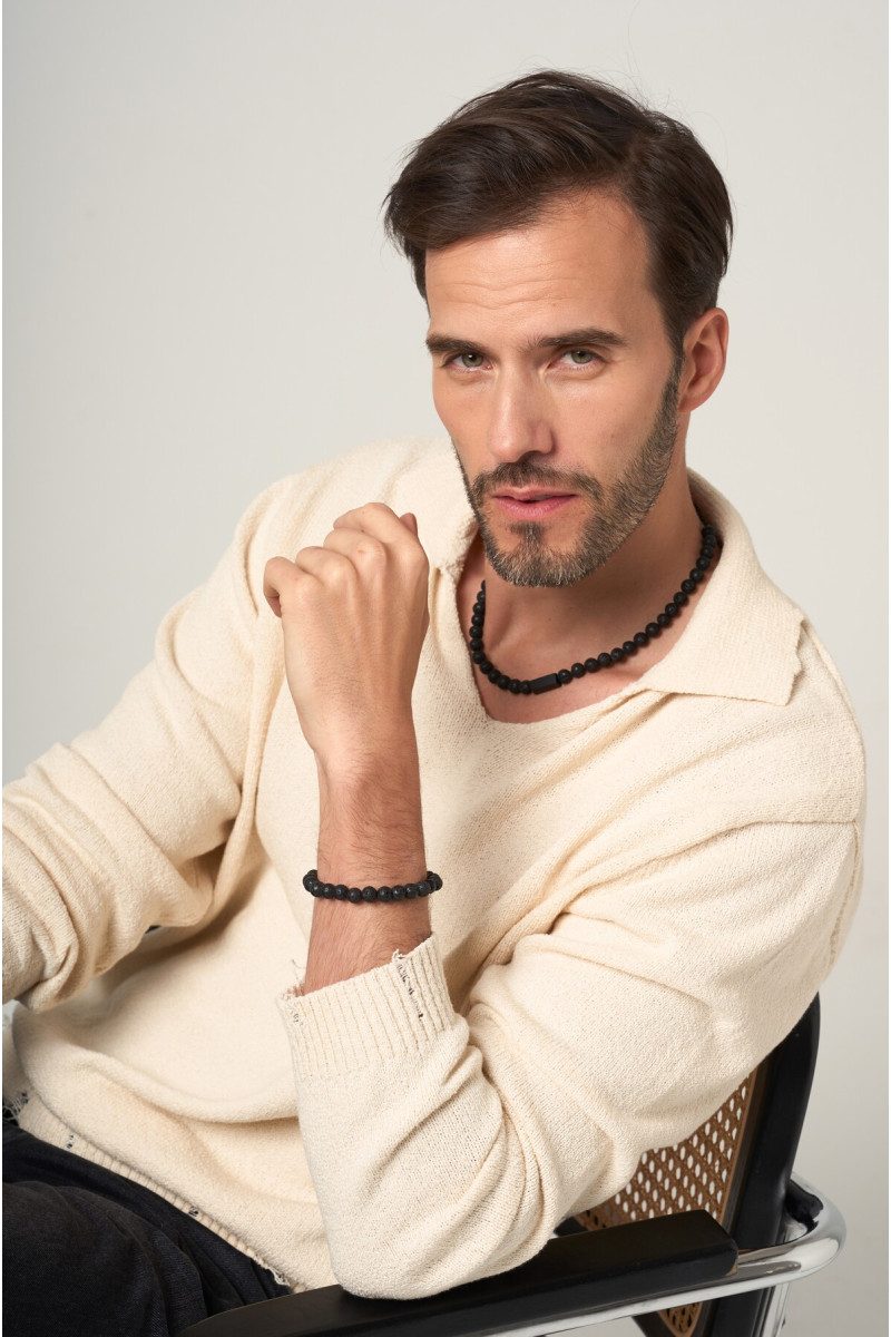 Lava stone elastic bracelet – black minimalist design