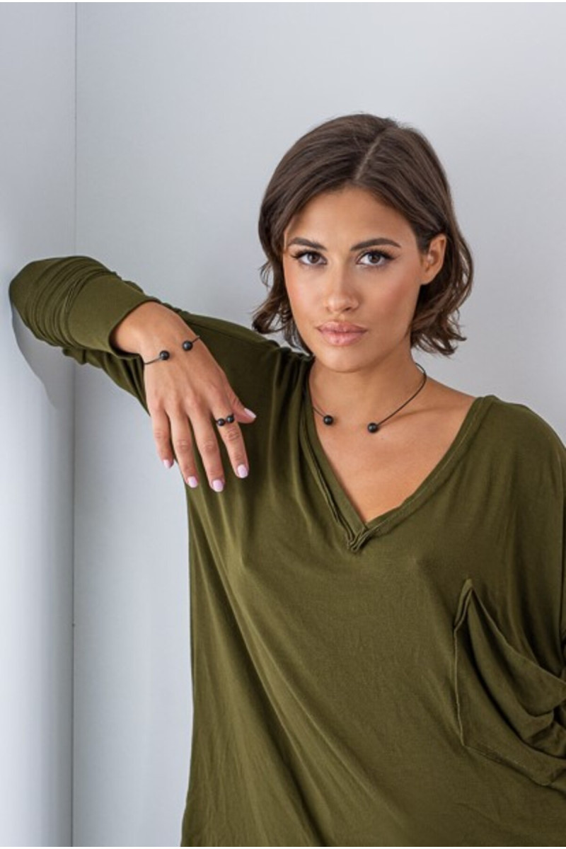 Black matte stainless steel choker necklace | moora.eu