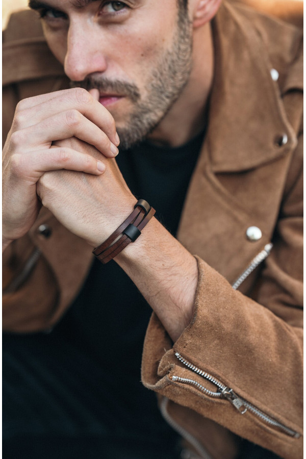 Men's brown leather bracelet with matte black elements 2