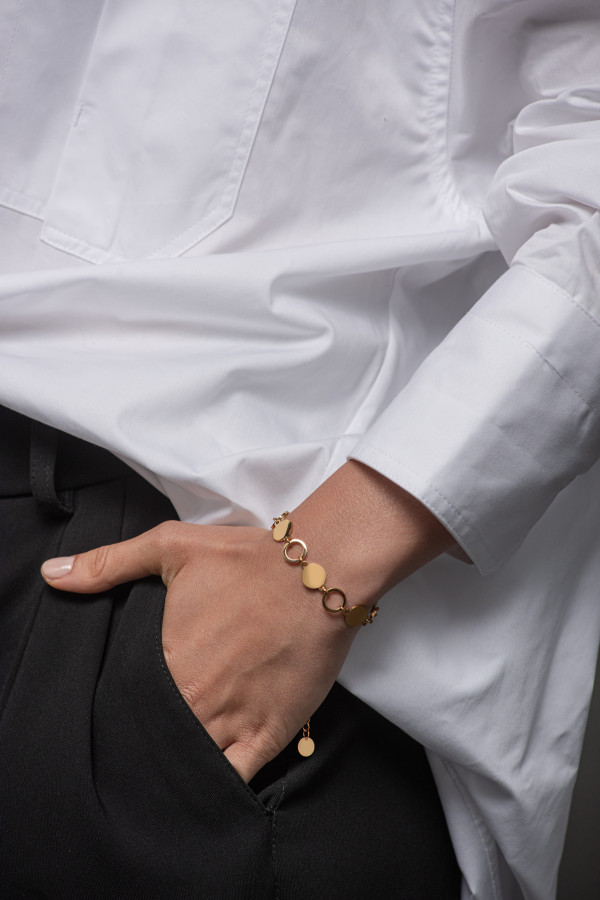 Two gold-tone stainless steel bracelets with lobster clasps 2