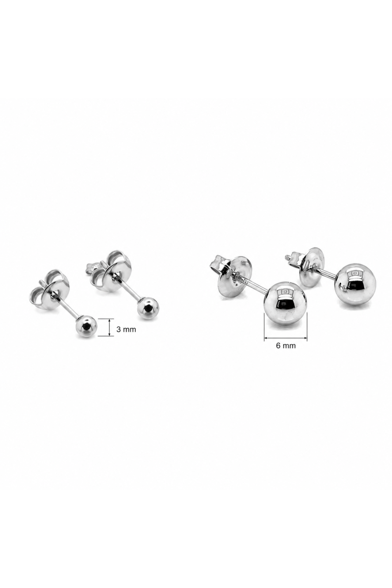 Set of 2 pairs of silver stud earrings with beads | moora.eu