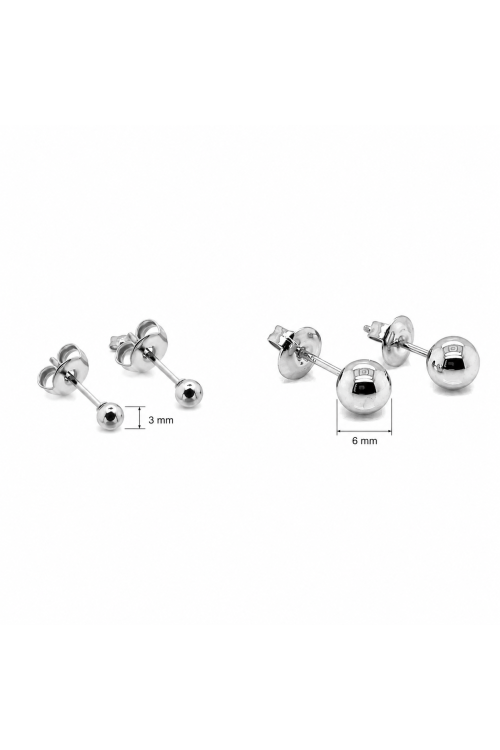 Set of 2 pairs of silver stud earrings with beads | moora.eu