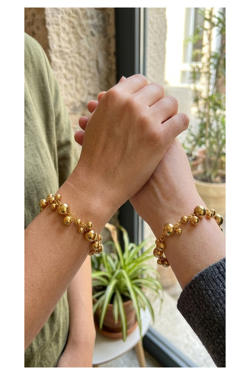 Set of gold beaded bracelets | stainless steel | moora.eu