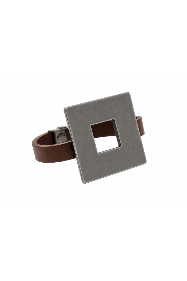 Brown leather bracelet with matte steel square | moora.eu