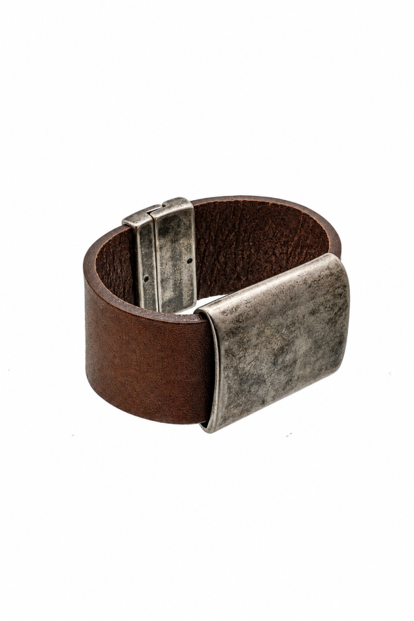 Brown leather bracelet with a matte stainless steel element