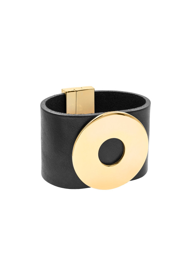 Wide brown leather bracelet with a gold-plated element 2