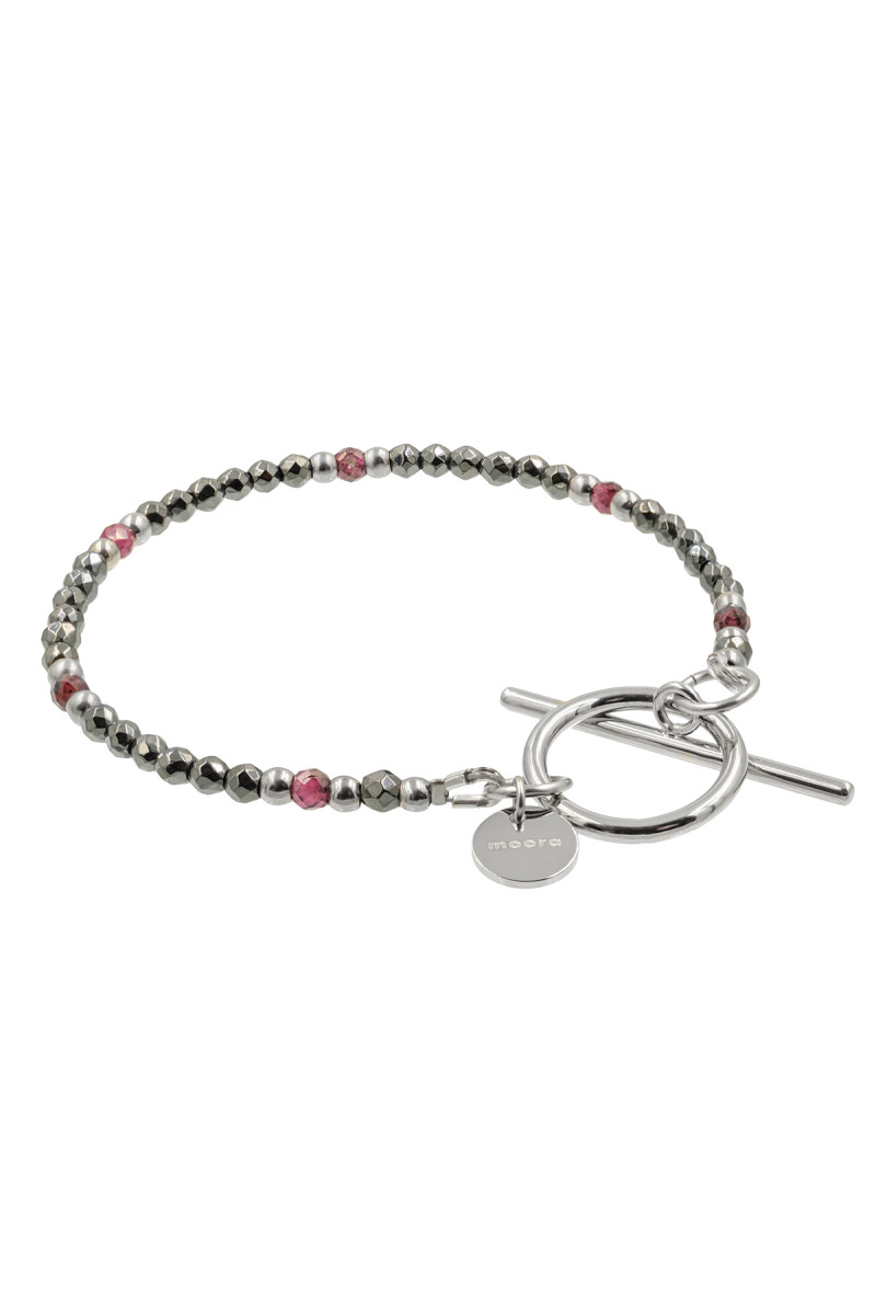 Hematite and garnet bracelet | moora.eu